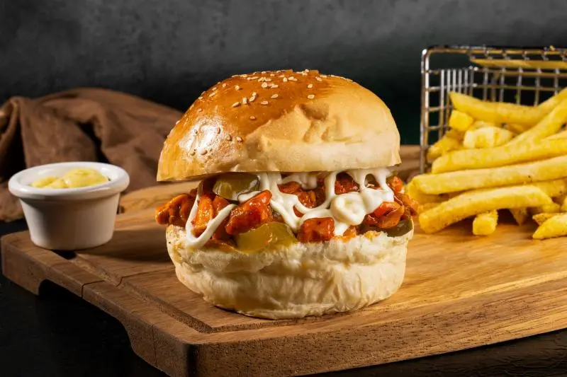 Extreme Chili Chicken Burger